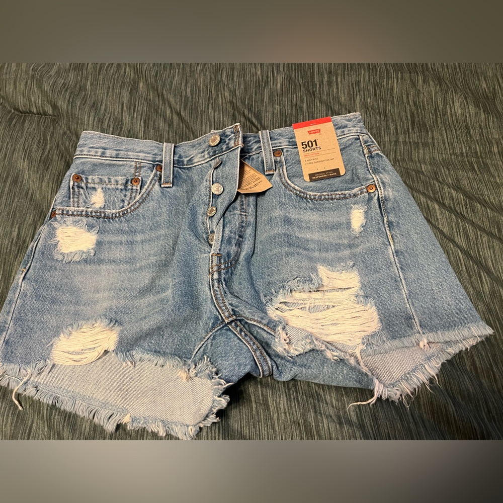 Levi's Women's Ripped Jean Shorts - Light Blue